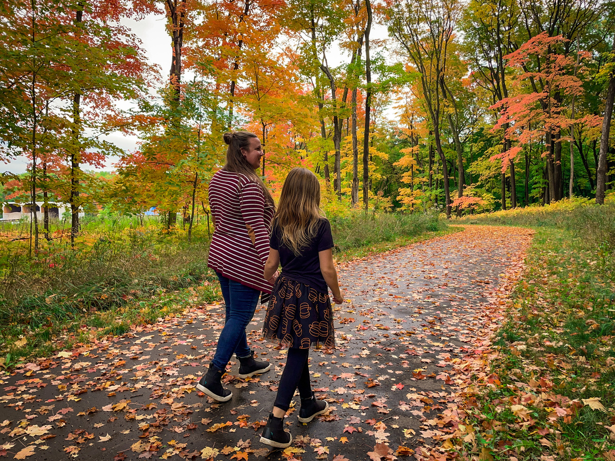 25+ Fall Things to Do with Kids in Minnesota: Epic Fall Bucket List